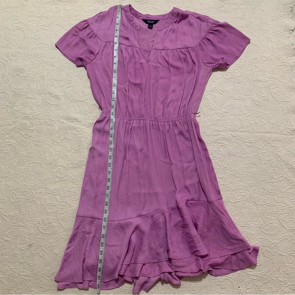 Simply Vera Vera Wang Lavender V-Neck Asymmetrical Ruffle Hem Line Shirt Dress - Picture 7 of 7